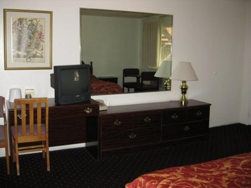 Tomac Motor Inn Morris Plains Exterior photo