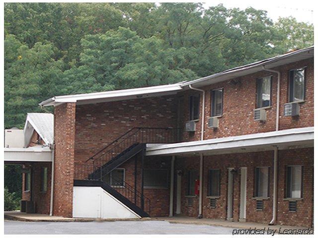 Tomac Motor Inn Morris Plains Exterior photo